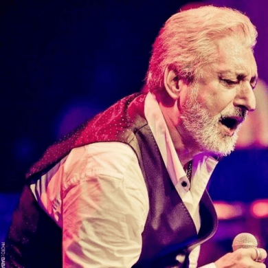 تصویر آلبوم لایوهای احساسی و شنیدنی ابی؛ پلی کن و غرق شو تو حال و هوای موسیقی واقعی