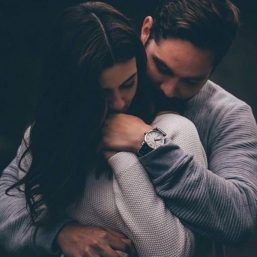 دانلود ریمیکس مهیار، تتلو و شایع به نام بغلم کن