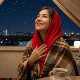آهنگ شاد بندی عاشقانه به داد قلبم برس ستاره سر زد با صدای زن